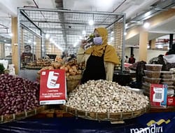 Pasca Kebakaran Pasar Legi Solo Beroperasi Kembali